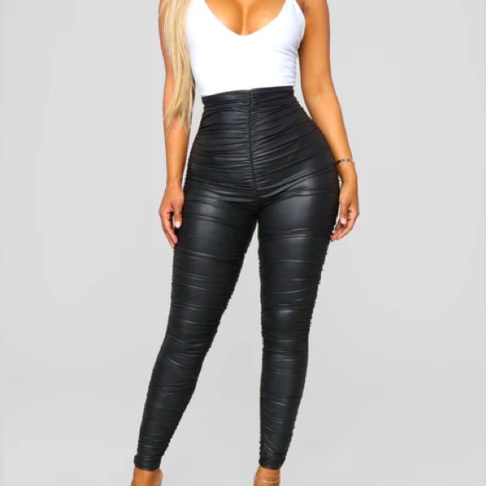 Ride Or Die Ruched Faux Leather Pants NEW 🏷️